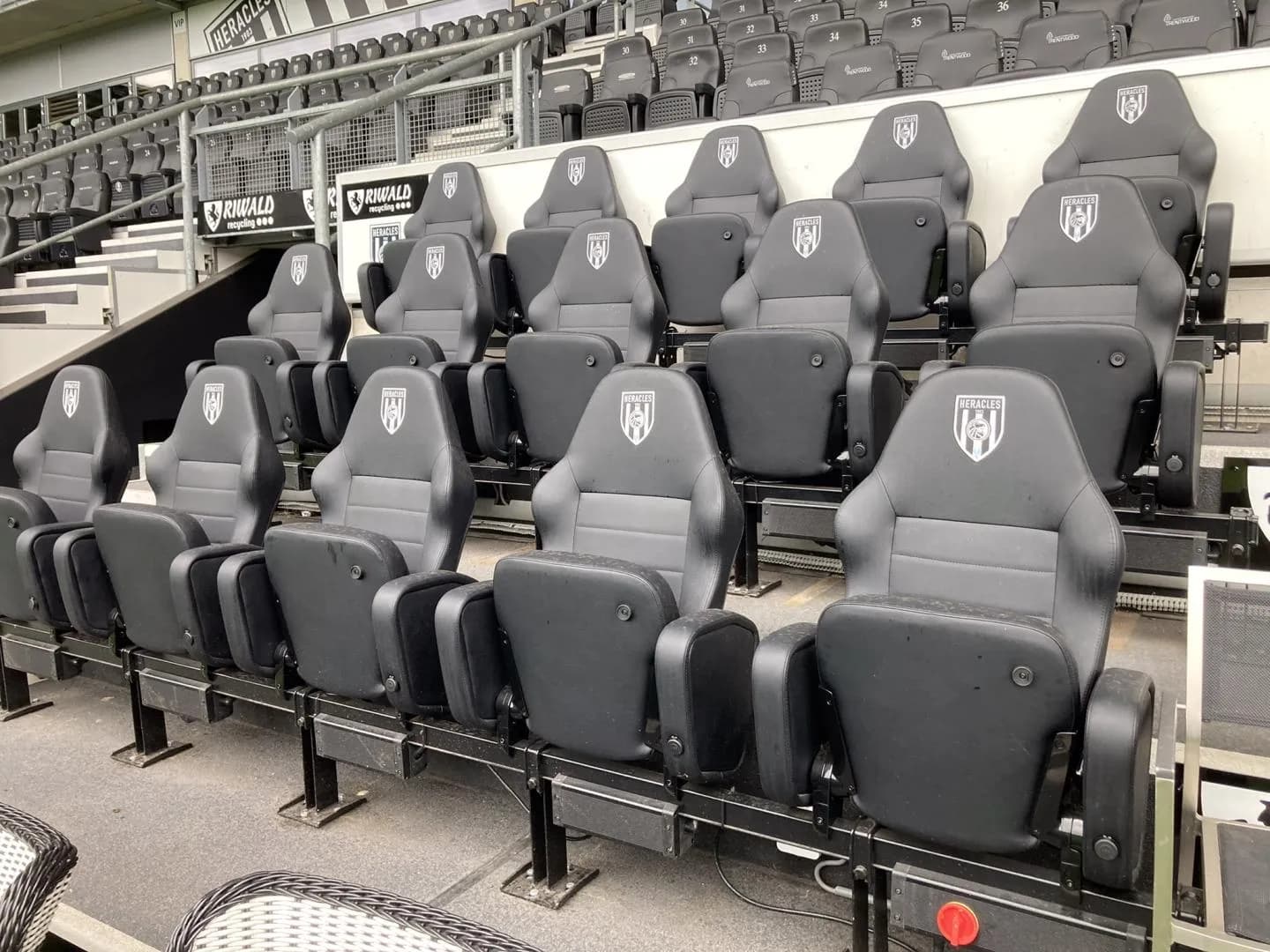 Heracles Dugout